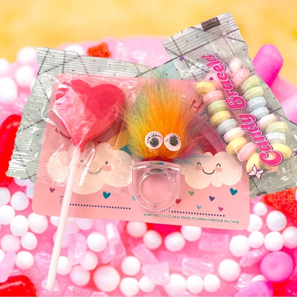 New Valentine’s Day Barbie Gift set - Picture 6 of 11